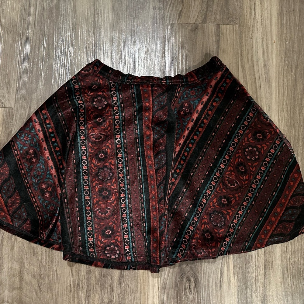 Hollister Floral Multicolor Patterned Velvet Skirt XS
